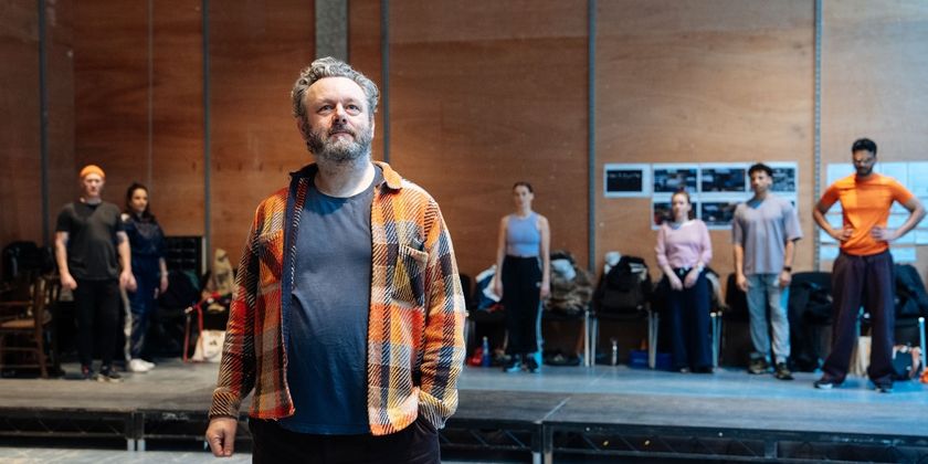 Photos: Michael Sheen and More in Rehearsal For OUR TOWN Photo