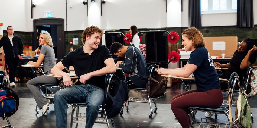 Photos: MEAN GIRLS THE MUSICAL UK and Ireland Tour in Rehearsal Photo