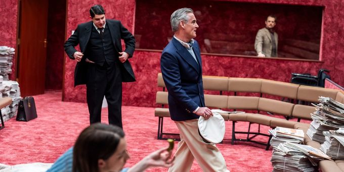 Photos: Arthur Miller's BROKEN GLASS at the Young Vic Photos