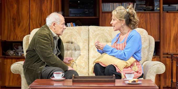 Photos: Menier Chocolate Factory’s Revival Of THE HOLY ROSENBERGS Photos