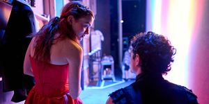 Photos: Sadie Sink, Noah Jupe, and More Behind the Scenes of ROMEO & JULIET
