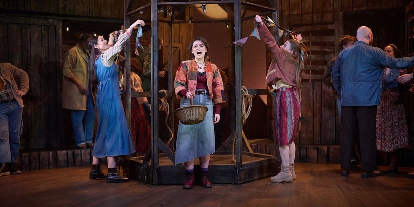 Photos: Glenn Adamson, Lauren Jones, and More in DARK OF THE MOON Photo