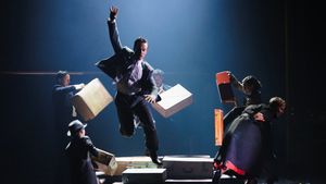 Photos: Emma Rice’s NORTH BY NORTHWEST at American Conservatory Theater