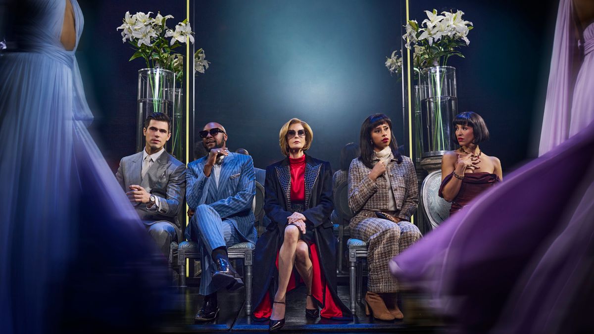 Photos: Teri Hatcher, Jenna Bonner, and More in THE DEVIL WEARS PRADA