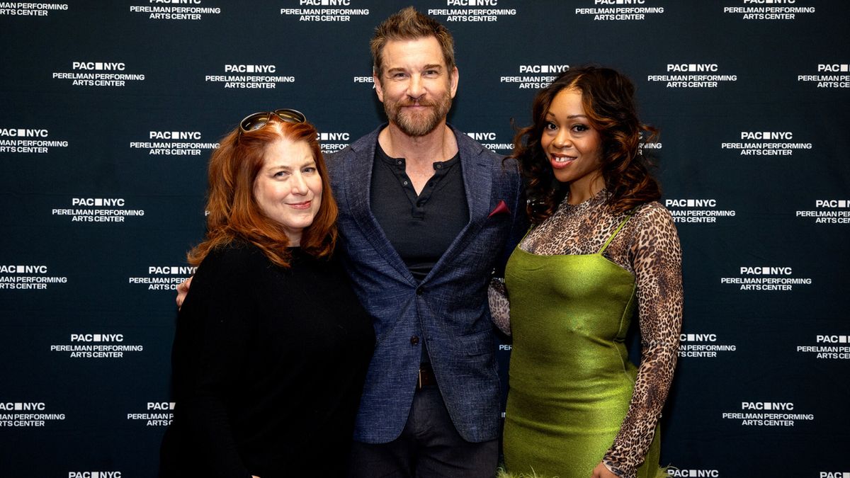 Photos: Andy Karl and the Cast of A CHRISTMAS CAROL Meet the Press Photos: Andy Karl and the Cast of A CHRISTMAS CAROL Meet the Press