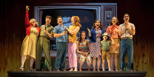 Photos: A WALK ON THE MOON With Tovah Feldshuh, Talia Suskauer, Max Chernin, Sam Gravitte, and Andréa Burns