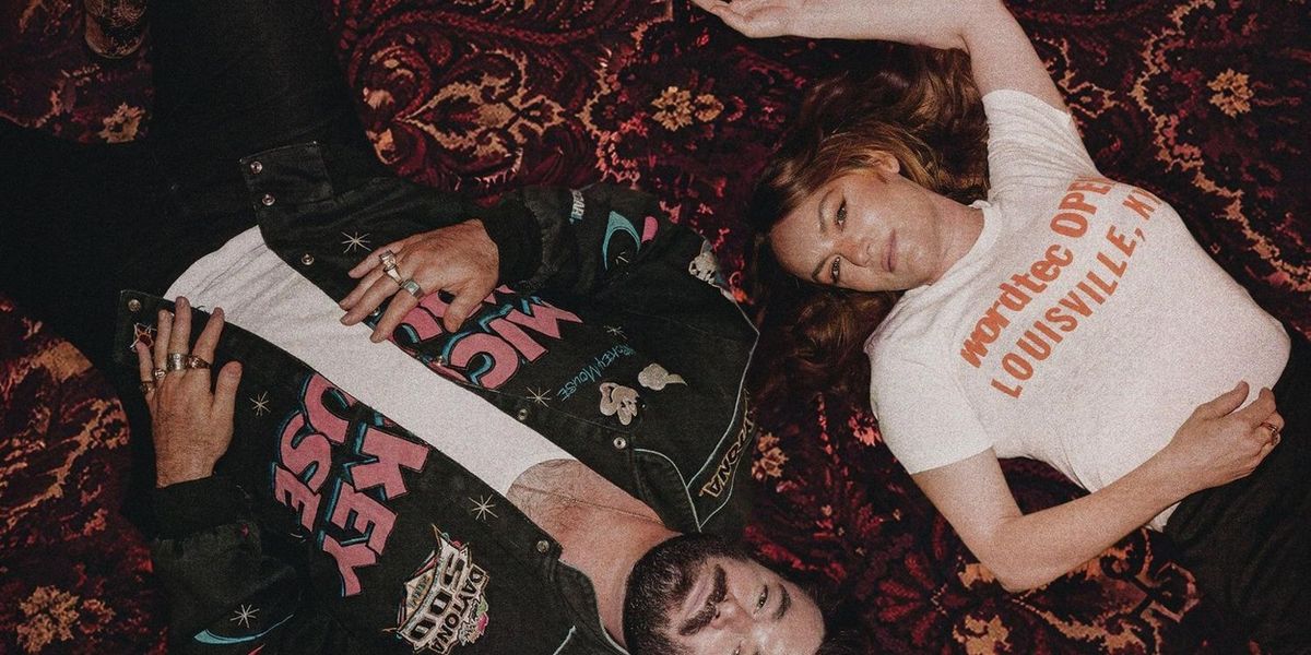 Photos: ANGUS & JULIA STONE to Release New Single 'Celestial Bodies'