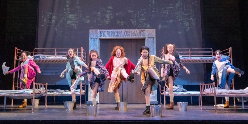 Photos: First Look at ANNIE At The Argyle Theatre Photo