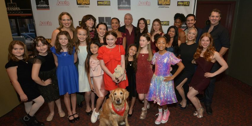Photos: ANNIE Opens at The Argyle Theatre Photo