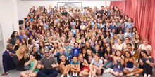 Photos: SCHMIGADOON! Star Alex Brightman Visits With Young Performers at Broadway Art