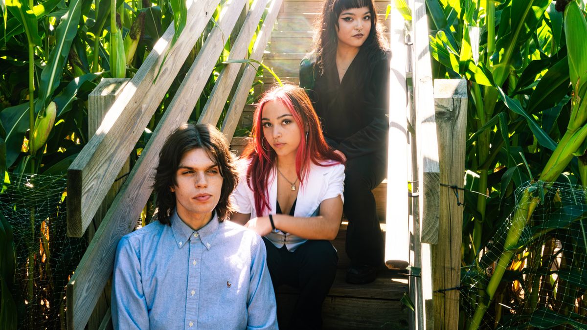 Photos: Am Abend to Release Debut Album ALL AUTUMN