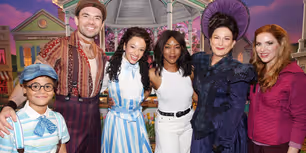 Photos: Angela Bassett Visits the Cast of SCHMIGADOON! on Broadway