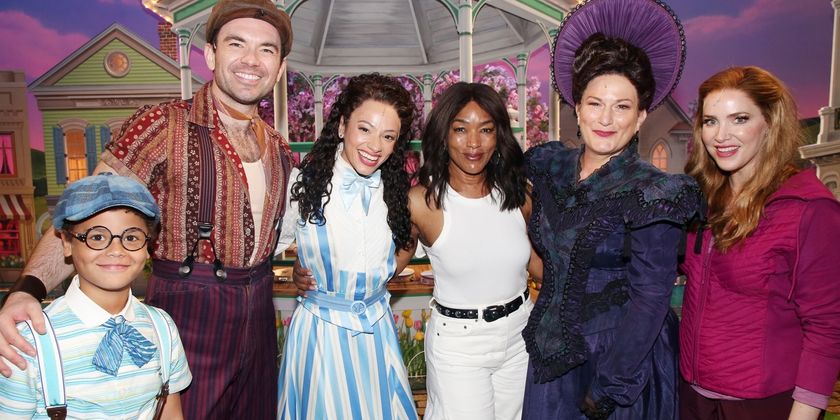 Photos: Angela Bassett Visits the Cast of SCHMIGADOON! on Broadway Photo