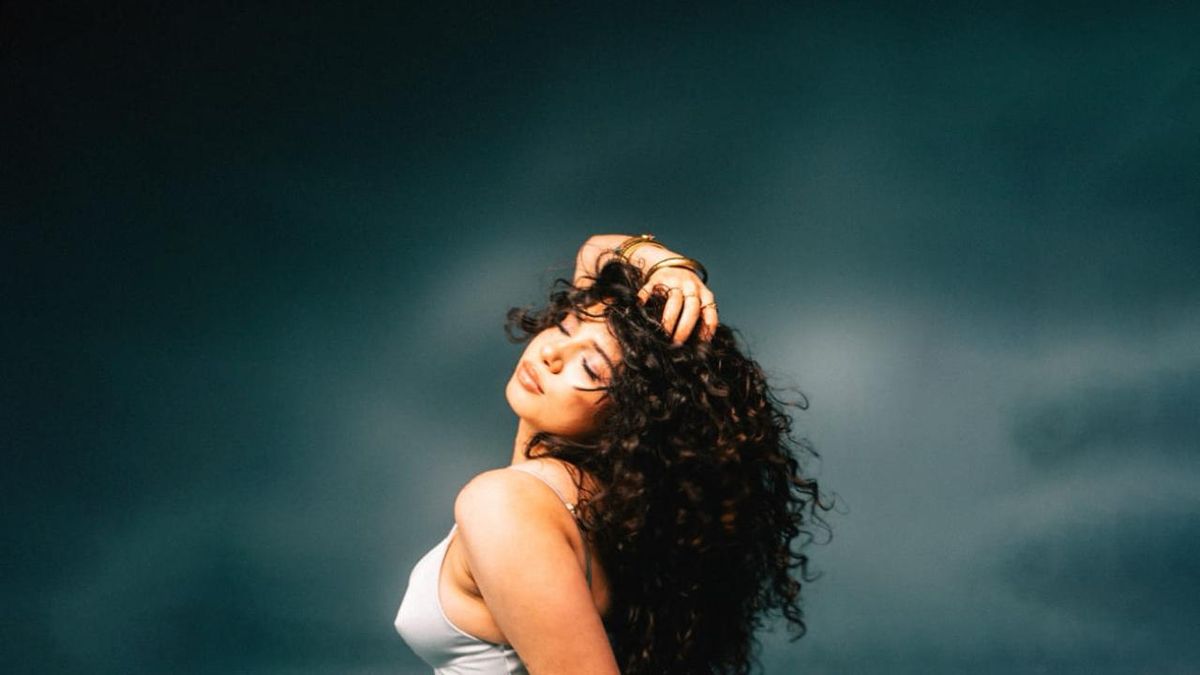 Photos: Aya Samra Releases 'Ya Mami' AHEAD OF FEATURE Film Debut