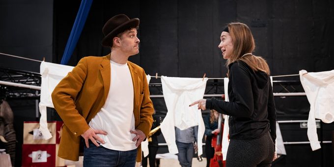 Photos: Lee Mead and More Rehearse for BARNUM UK Tour Photos