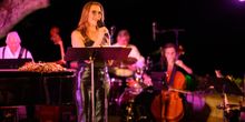 Brooke Shields Debuts New Show PREVIOUSLY OWNED BY BROOKE SHIELDS at Broadway and Vin