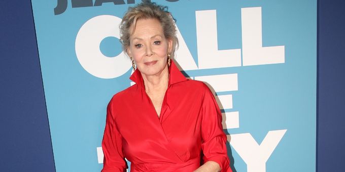 Photos: CALL ME IZZY Star Jean Smart Hit the Red Carpet on Opening Night Photos