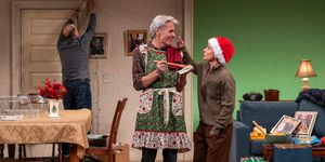 Photos: Gary Cole and More in CATCH AS CATCH CAN at Steppenwolf Theatre Company