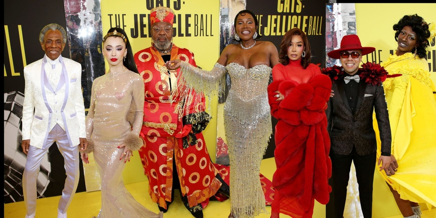Photos: All the Best Opening Night Looks from The Cast of CATS: THE JELLICLE BALL