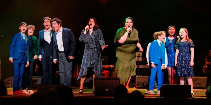Photos: CHICAGO SINGS 30 YEARS OF PORCHLIGHT Event Photos