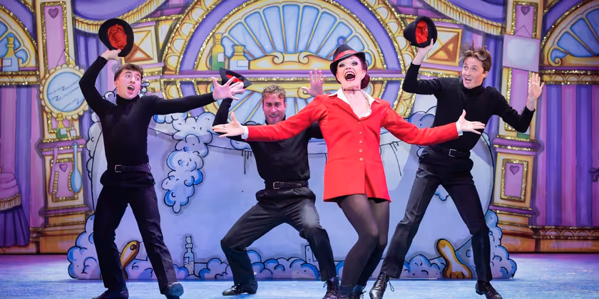Photos: Siobhan James and More in CINDERELLA at Hackney Empire Photo