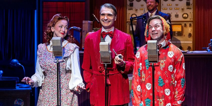 Photos: WAR OF THE WORLDS: THE PANIC BROADCAST Opens Ensemble Theatre Company 47th Season Photo