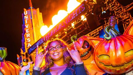 Photos: Celebrity Photos from Halloween Horror Nights at Universal Studios Hollywood Photo