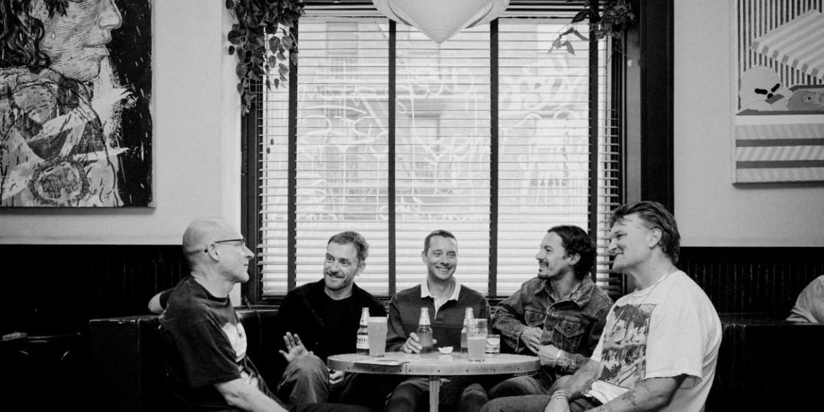 Photos: Cold War Kids to Release ROBBERS & COWARDS / COMPLETE COWARDS Anniversary Set