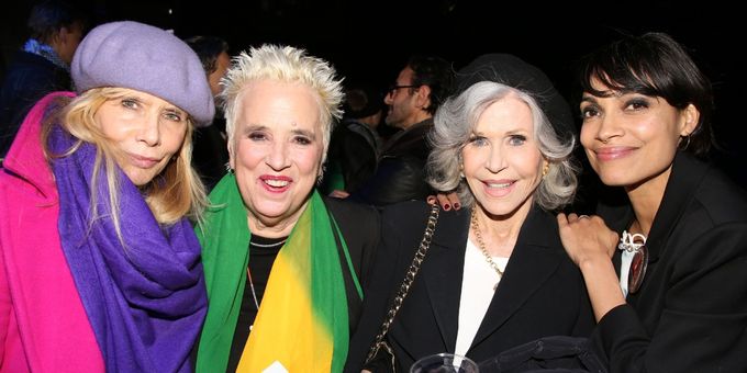 Photos: DEAR EVERYTHING Climate Control Benefit Performance Photos