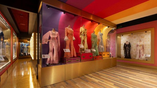 Photos: Dolly Parton's SONGTELLER HOTEL and Museum to Open in Nashville