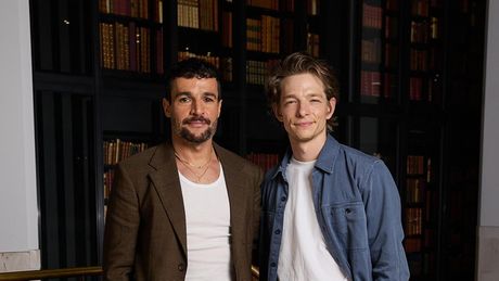 Photos: EAST OF EDEN Cast Gathers in London for Netflix Series Premiere Photo