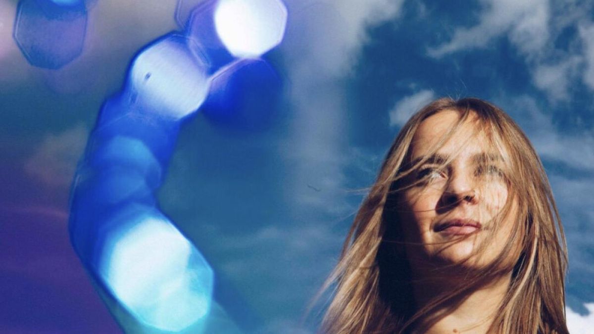Photos: Emily Nash Announces KINDA LIKE THAT EP