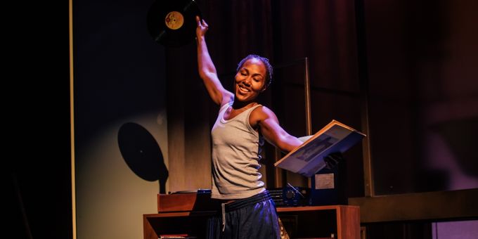 Photos: FURLOUGH'S PARADISE at Geffen Playhouse﻿ First Look Photos