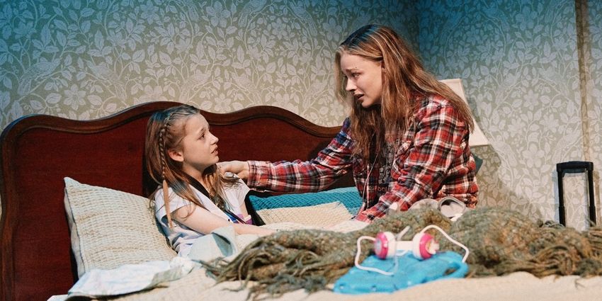 Photos: First Look At CAROLINE At MCC Theater Photo