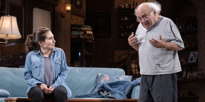 Photos: First Look At Danny DeVito and Cast In I NEED THAT On Broadway Photos