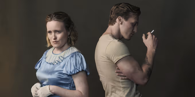 Photos: First Look Portraits of STREETCAR NAMED DESIRE Cast at Big Couch New Orl Photos