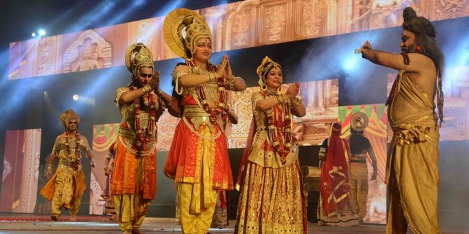 Photos: First Look at BROADWAY RAMLILA at Netaji Subhash Place Photos