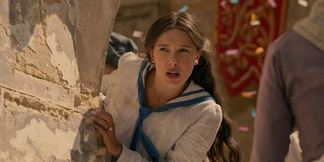 Photos: First Look at ENOLA HOLMES 3 with Millie Bobby Brown Photo