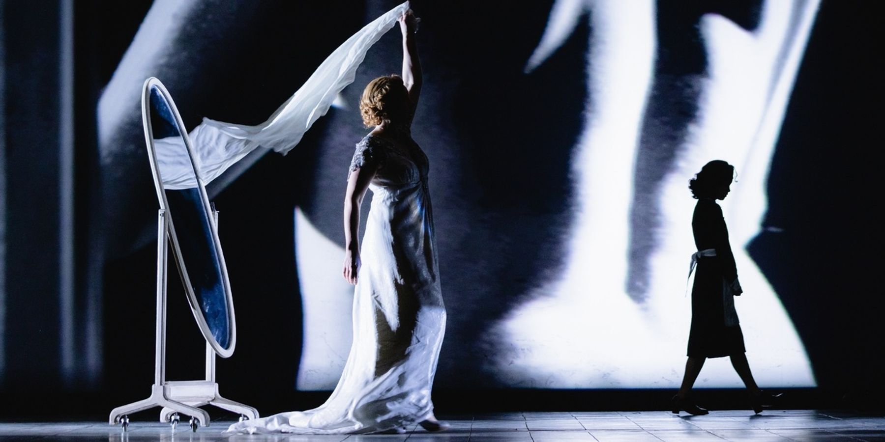 Photos: First Look at SALOME at Lyric Opera of Chicago