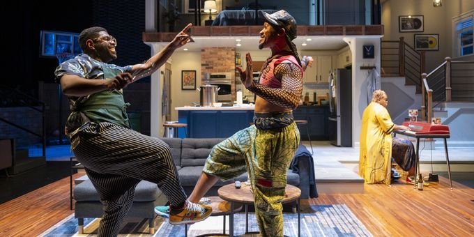 Photos: First Look at THE HOTWING KING at Writers Theatre Photos