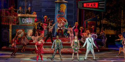 Photos: First Look at The Muny's HAIRSPRAY With Richard Kind & More Photo