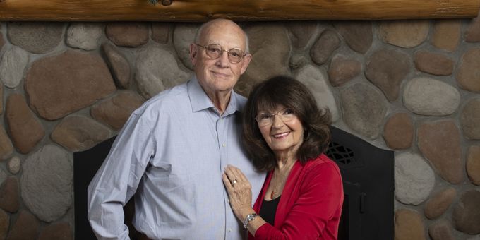 Photos: First Look at Bradlee & Marci Bing in Theatre Three's THE GIN GAME Photos