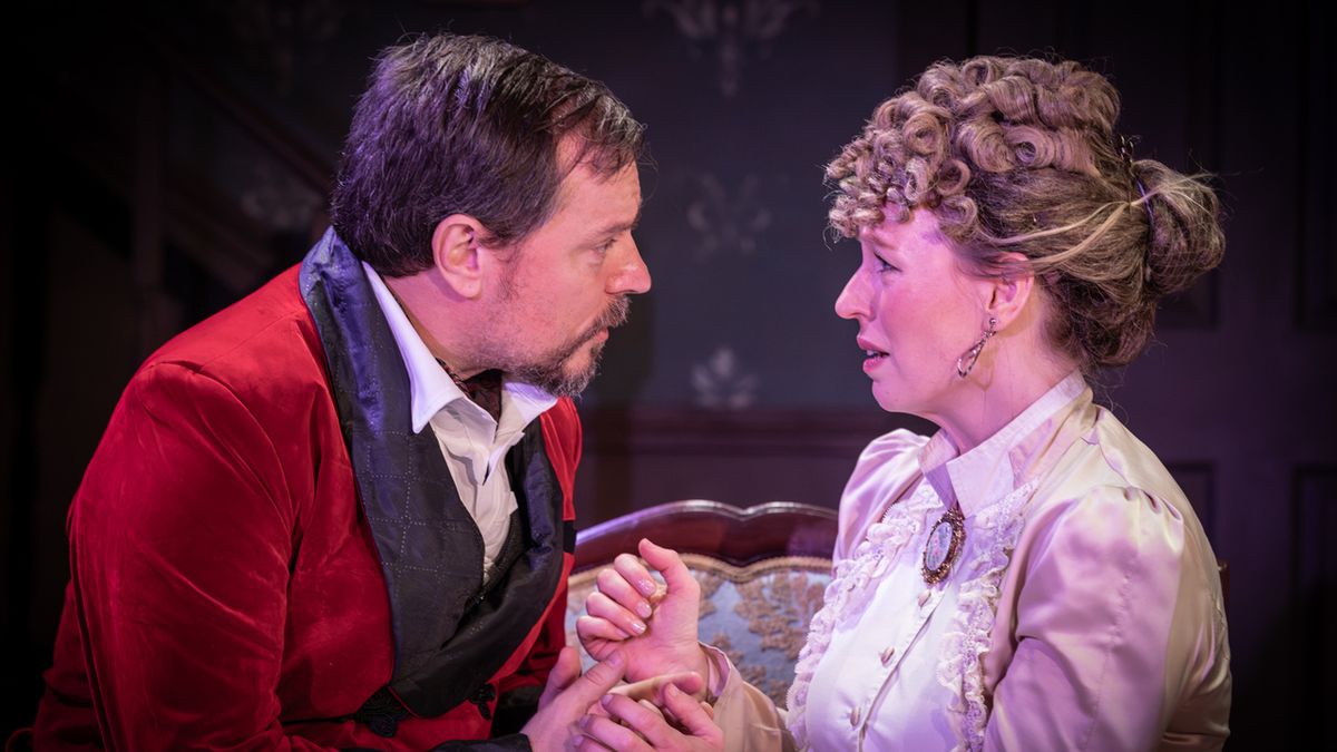 Photos: First look at The Alcove Dinner Theatre and Bruce Jacklin & Company’s GASLIGHT