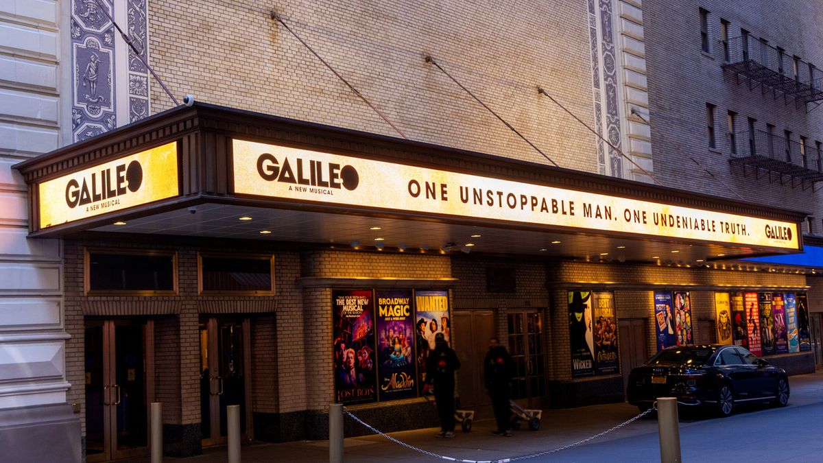 Up on the Marquee: GALILEO Arrives on Broadway Up on the Marquee: GALILEO Arrives on Broadway