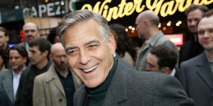Photos: George Clooney Introduces the Broadway Cast of GOOD NIGHT, AND GOOD LUCK Photos