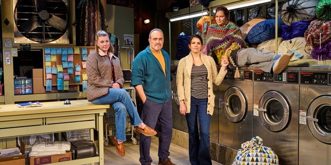 Photos: Get a First Look at Cecily Strong & More in BROOKLYN LAUNDRY World Premi Photos