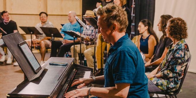 Photos: Go Inside Rehearsal For A GENTLEMAN'S GUIDE TO LOVE AND MURDER At Santa  Photos