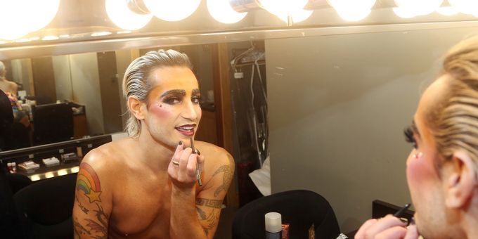 Photos: Go Backstage with Frankie Grande at THE ROCKY HORROR SHOW at Bucks Count Photos