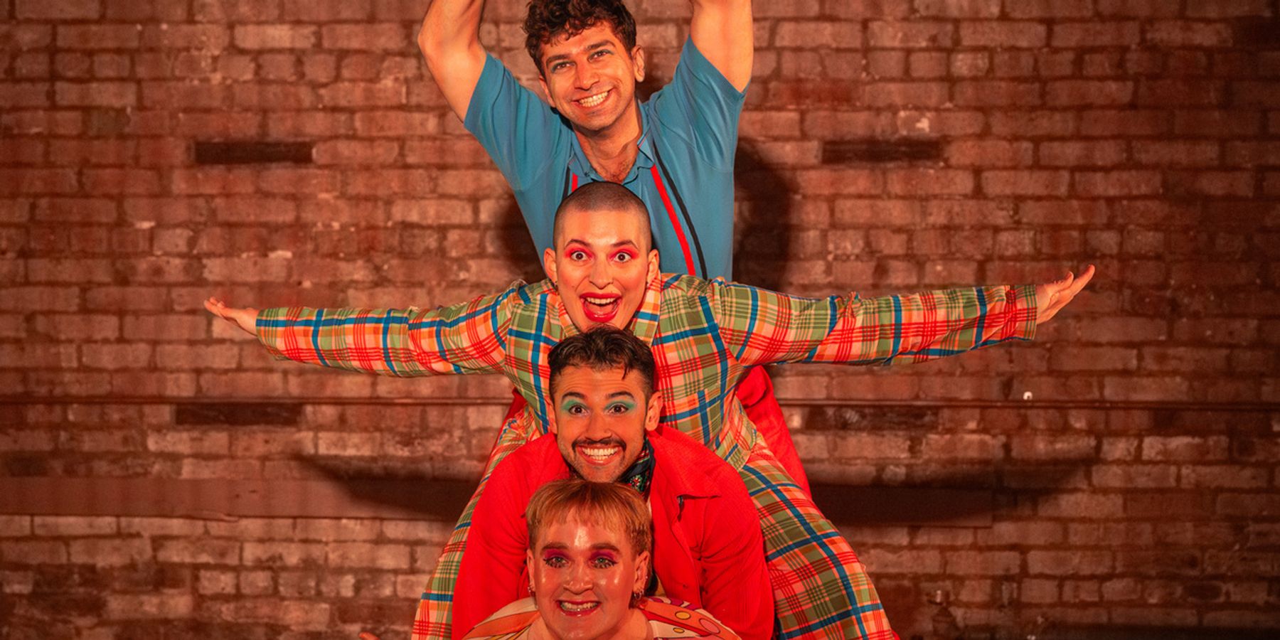 Photos: Das Besties Shares First Look At DAS RAUSCHGIFT