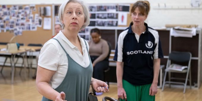 Photos: HANDBAGGED in Rehearsals at Queen's Theatre Hornchurch Photos